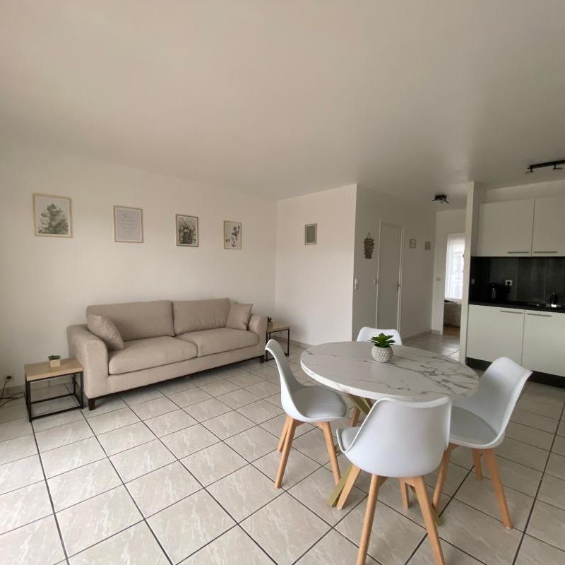 Location Appartement 2 pièces Meublé 39m² STE GENEVIEVE DES BOIS 91700 - Photo 1