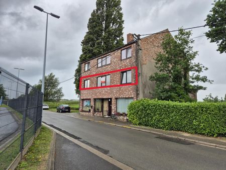 Appartement met 2 slaapkamers, garage en terras - Photo 4