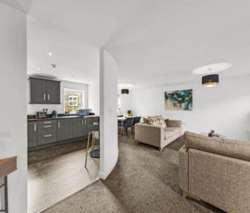 2 bedroom apartment to rent - Photo 3