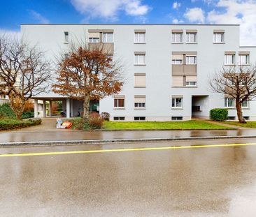 Geräumige und zentrale Stadtwohnung! - Photo 3