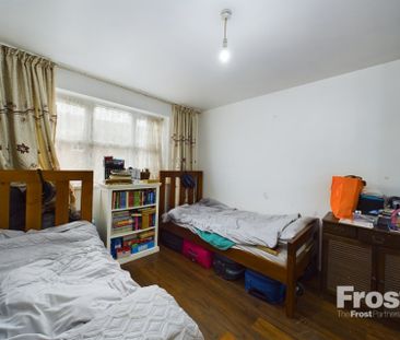 Redford Close, Feltham,TW13 - Photo 5