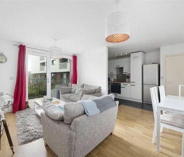 2 Bed Flat, Goodchild Road, N4 - Photo 4