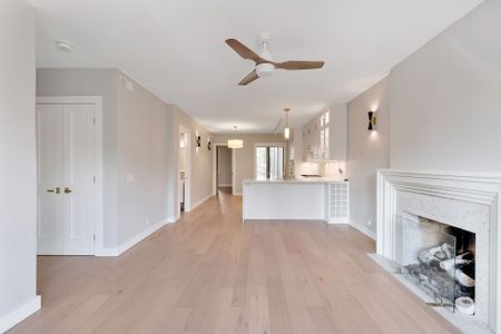 For Lease - 16 Rosemount Avenue Unit# Main, Toronto, Ontario - Photo 5