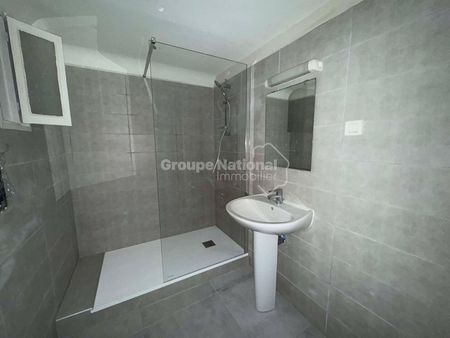 Location Appartement 3 pièces 89m² - Photo 4