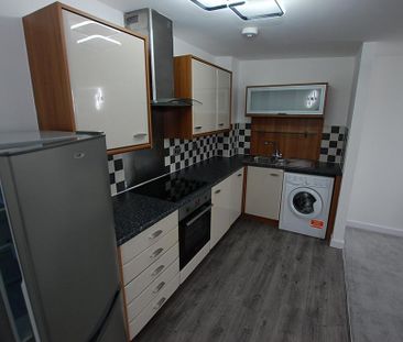 1 bedroom penthouse to rent - Photo 5
