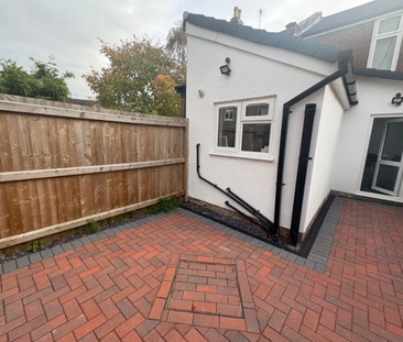 3 Bed Student Accommodation - Photo 3