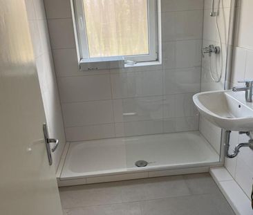 Komplett renovierte 2,5-Zimmer-Wohnung zu vermieten - Foto 1