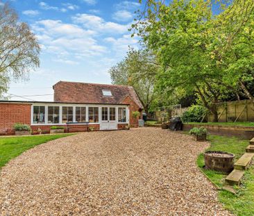 3 bedroom detached house to rent - Photo 5