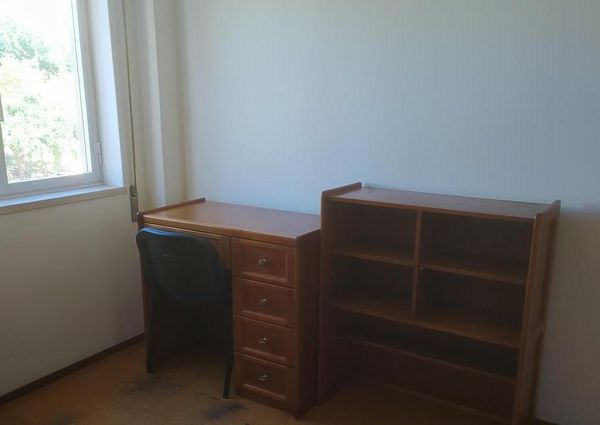 Quarto em Coimbra no Vale das Flores