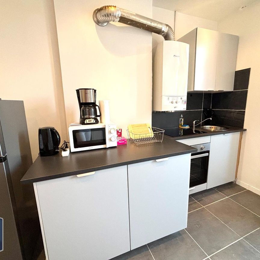 Location Appartement 2 pièces 31m² ST ETIENNE 42000 - Photo 1