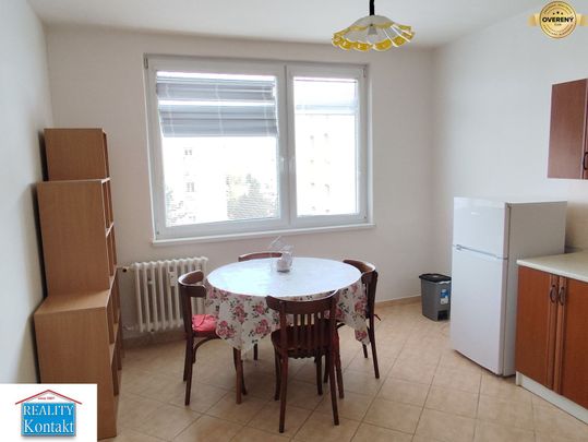 1 izbový byt na prenájom 36m2, Nové Zámky - Photo 1