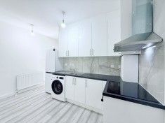 1 bed Ground Floor Flat for Rent - Photo 3