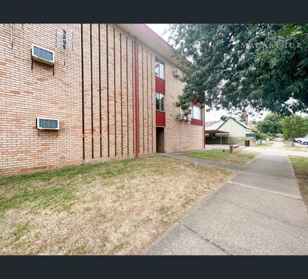 1 Wiradjuri Crescent, Wagga Wagga, NSW 2650 - Photo 1