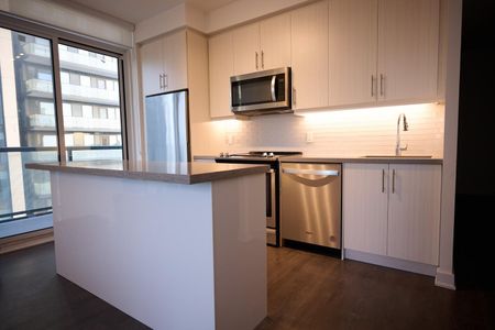 For Lease - 85 Oneida Crescent Unit# 1614, Richmond Hill, Ontario - Photo 5