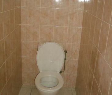 Location Appartement 2 pièces 55m² - Photo 3