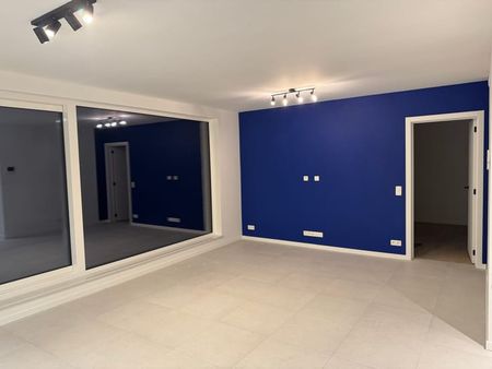 Appartement te huur - Foto 2