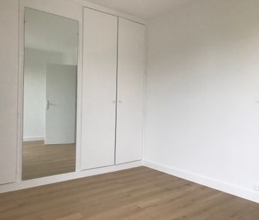 A LOUER appartement de 2 pièces EVRY-COURCOURONNES Évry-Courcouronn... - Photo 3