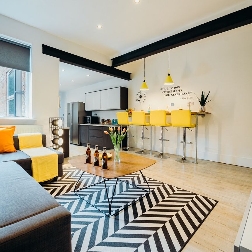 6 Bed Terraced House, Kirby Road, LE3 - Photo 1