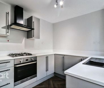 2 bedroom terraced house to rent - Photo 3