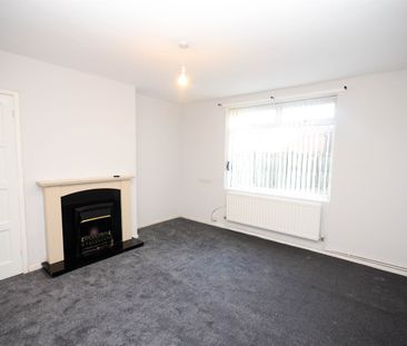 3 bed semi-detached house to rent in Cambridge Avenue, Hebburn, NE31 - Photo 1