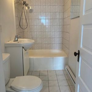 Grand 5 1/2 - Photo 2