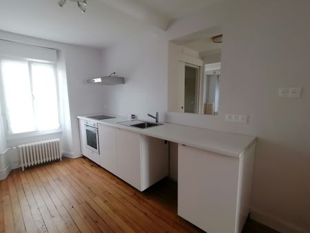 Location Appartement 2 pièces 53m² ISIGNY SUR MER 14230 - Photo 3