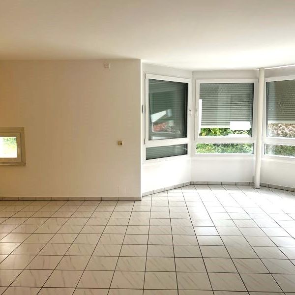 Hirschberg nahe den Weinbergen ruhig gelegene 4,5 ZKB mit Terrasse - Foto 1