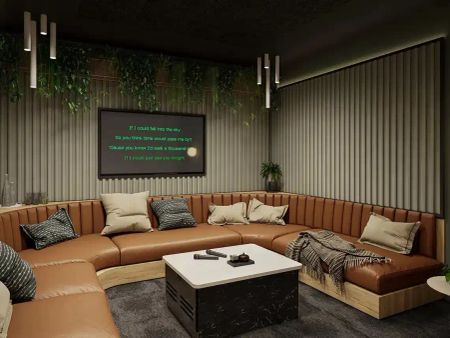 Deluxe Studio Plus (Floors 1-9) - Photo 4