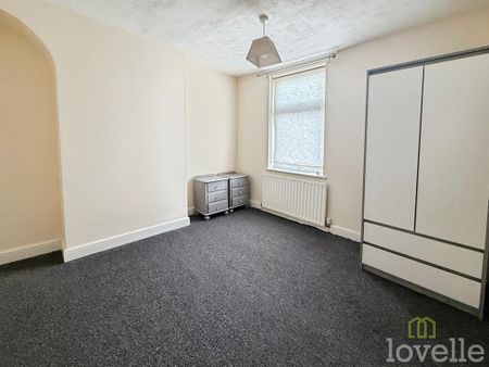 2 bedroom terraced house to rent - Photo 3