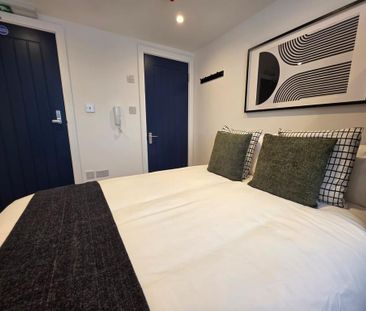 Studio to rent - Photo 3