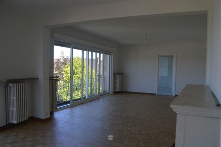 zeer ruim lichtrijk 3-kamerappartement in residentiële wijk - Foto 4