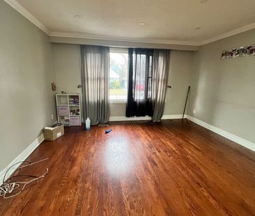 For Lease - 157 Elliott Street Unit# (Main Floor), Brampton, Ontario - Photo 1