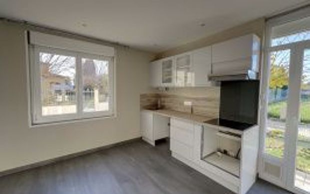 Appartement à louer 3 pièces • 102 m2 Bernis - Photo 1