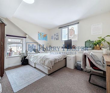 4 bedroom terraced house to rent - Photo 6