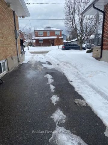 50 Stansbury Crescent - Photo 3