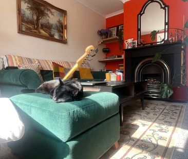 Room in a Shared House, Warrels Mount, LS13 - Photo 2