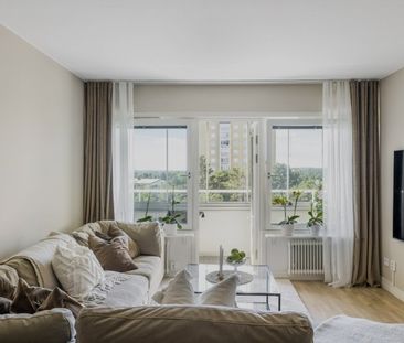 Karlslundsgatan, Södertälje - Foto 2