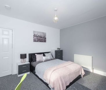 Double Room Near George Eliot Hospital | Close to Bermuda Park | No... - Photo 4