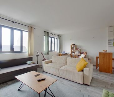 Location Appartement 3 pièces 69m² CHATELLERAULT 86100 - Photo 1