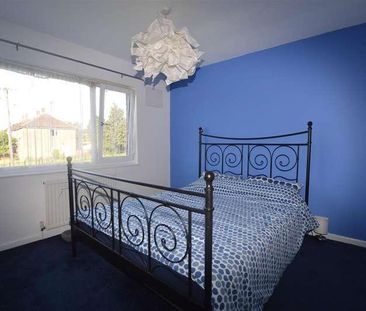 Fenwick Drive, Bradford, BD6 - Photo 5