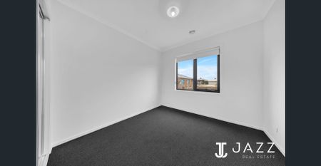 Modern, Energy-Efficient Family Living - Photo 2