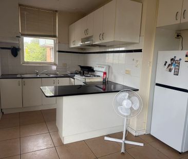 For Rent&colon; Spacious 2-Bedroom Unit in the Heart of Burwood - Photo 1