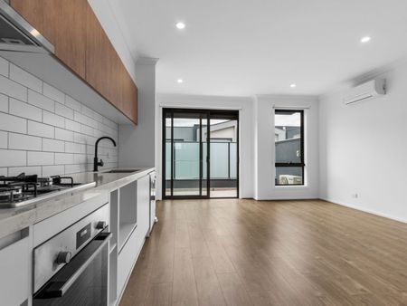 Brand New 2 Bedroom, 2 Bathroom Townhouse - Photo 3