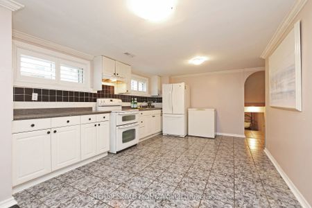 For Lease - 130 Edmonton Drive Unit# Bsmt, Toronto, Ontario - Photo 4