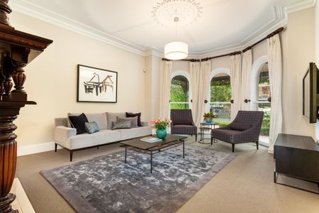 110 Harcourt Street, Hawthorn East VIC 3123 - House For Rent | Domain - Photo 3