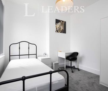 5 bedroom house share to rent - Photo 1