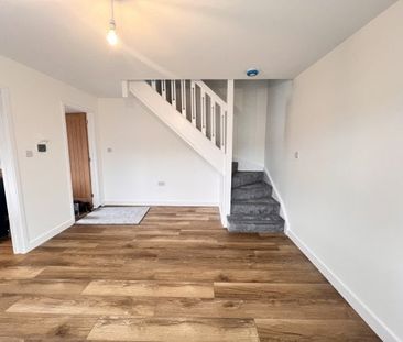 Wadhurst Close, Bognor Regis 2 bedroom semi-detached house to rent - Photo 3