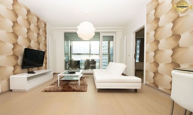 METROPOLITAN │Exkluzívny 3i byt s lodžiou a parkovaním na prenájom - Photo 1