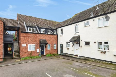 2 Bedroom Flat - Photo 4