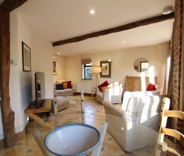 1 bedroom detached bungalow to rent - Photo 1